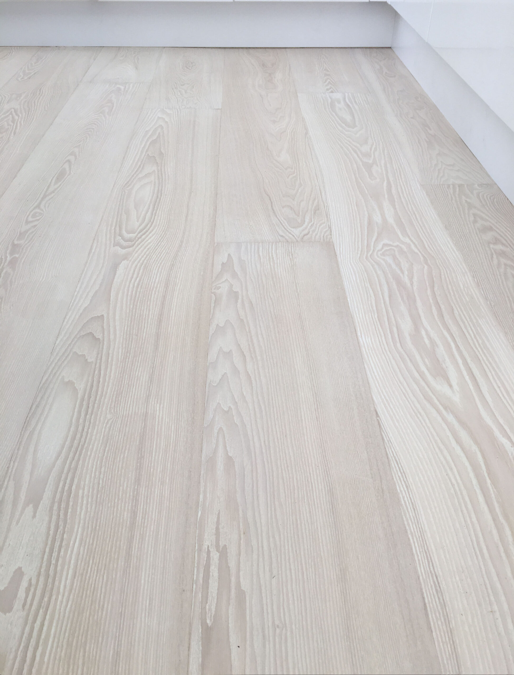 Ash-Ivory-White-Engineered-Hardwood-Flooring