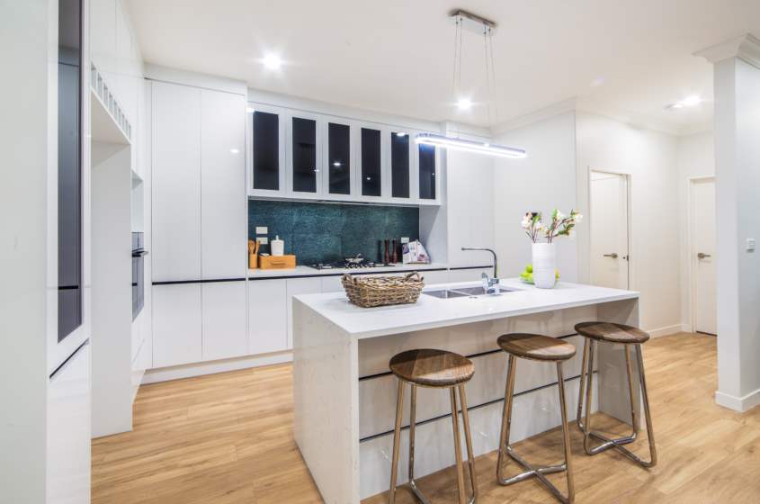 Classic-Oak-Beige-Laminate-Flooring