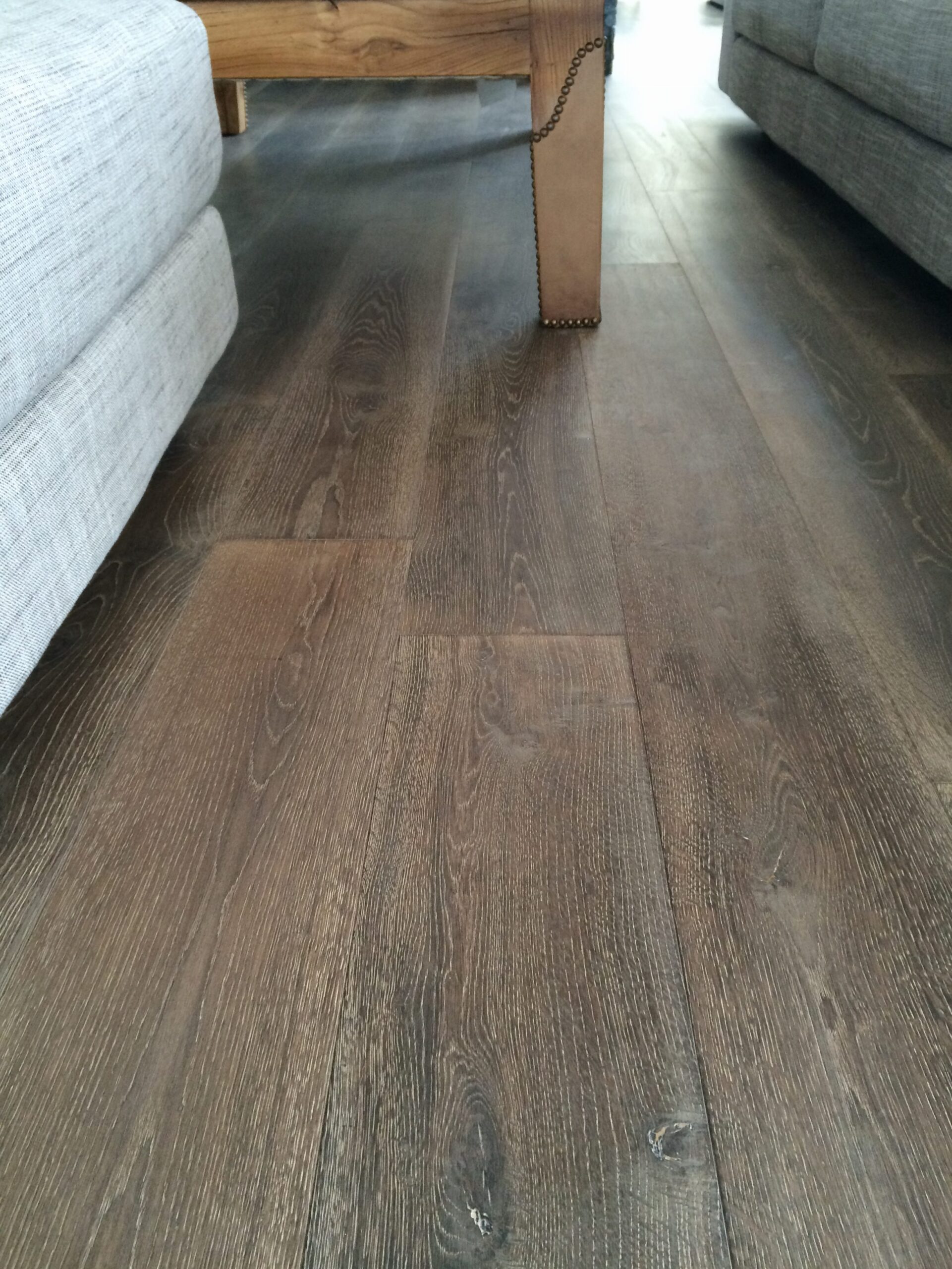 Oak-Cappuccino-Oil-Engineered-Hardwood-Flooring