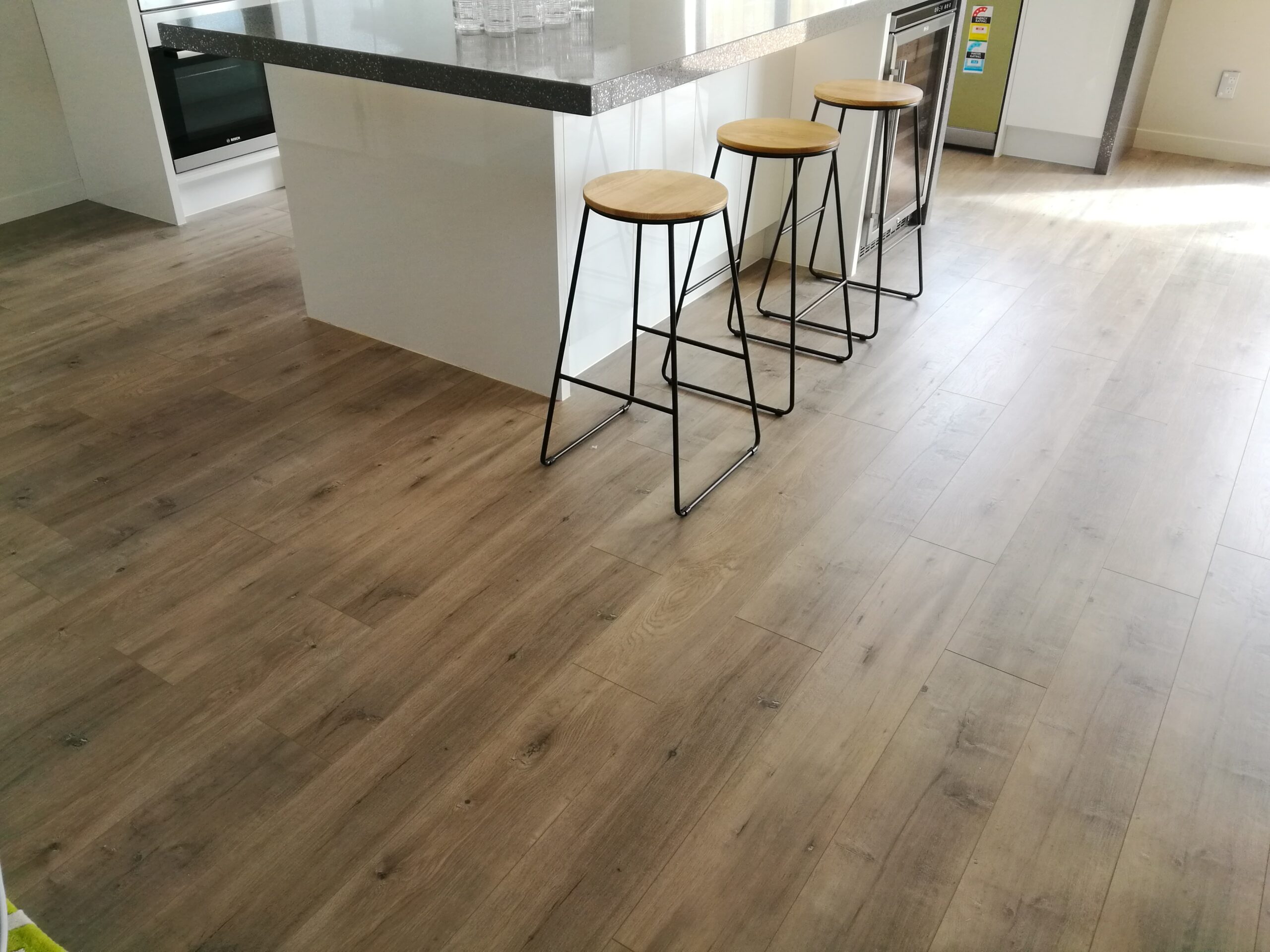 Reclaimed-Oak-Oiled-Laminate-Flooring